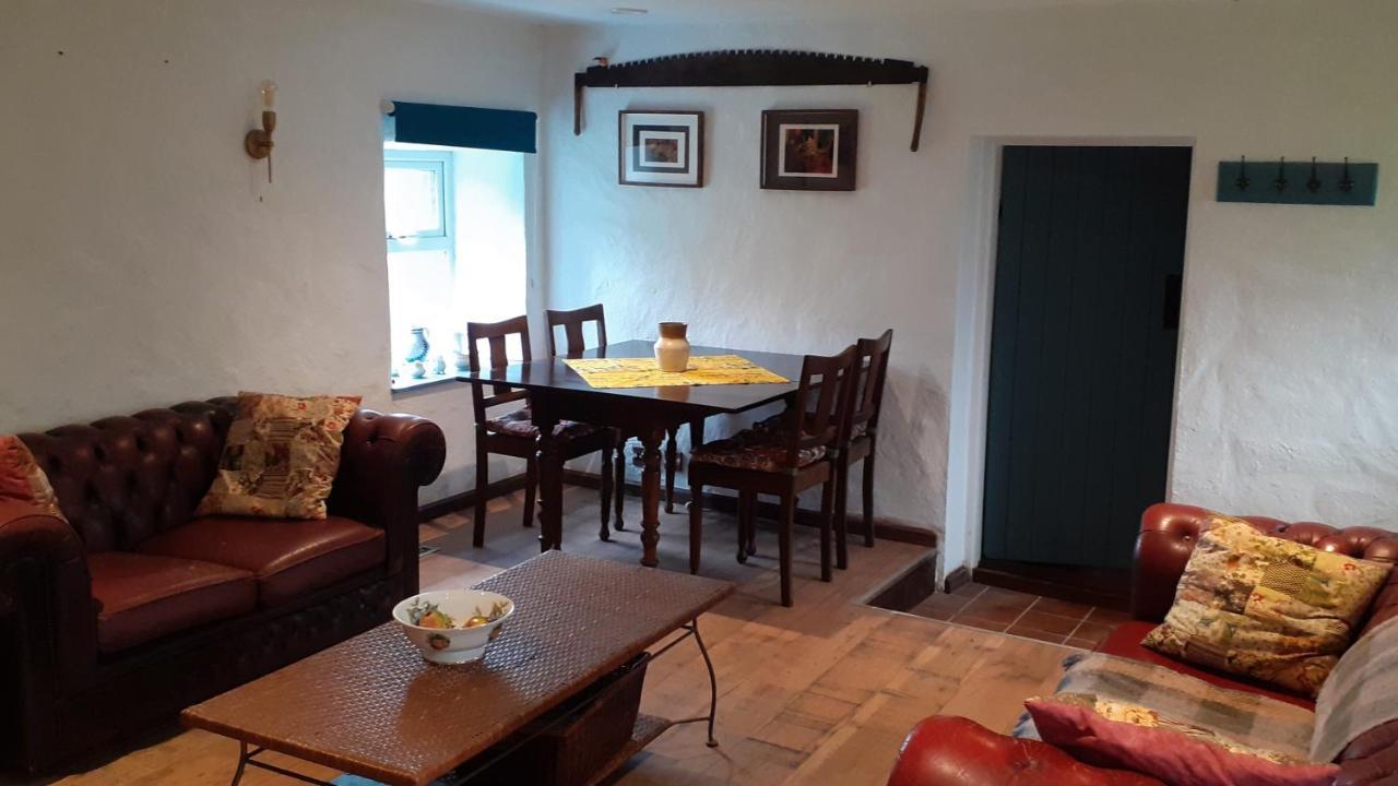 The Rockhouse - Cosy Stone Built Thatch Cottage Dungloe Luaran gambar
