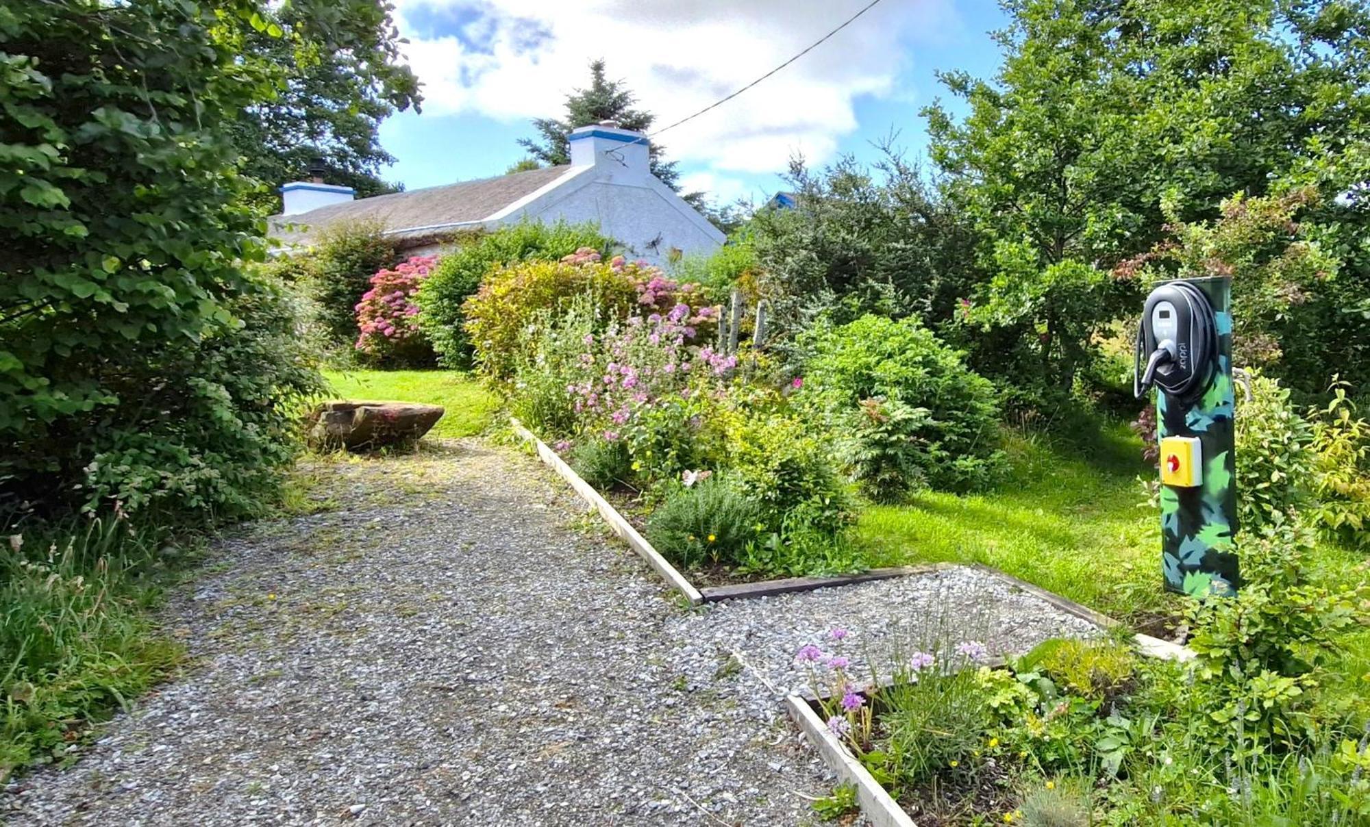 The Rockhouse - Cosy Stone Built Thatch Cottage Dungloe Luaran gambar
